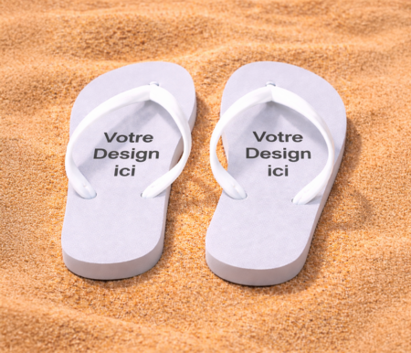 Tong de plage blanche